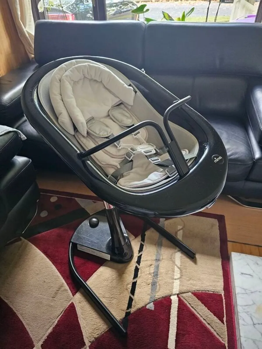Mima Moon 3-in-1 Premium highchair - Image 2