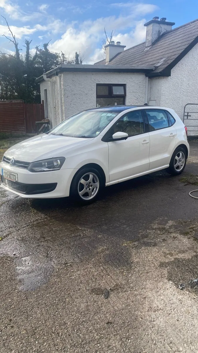Volkswagen Polo 2011 - Image 3