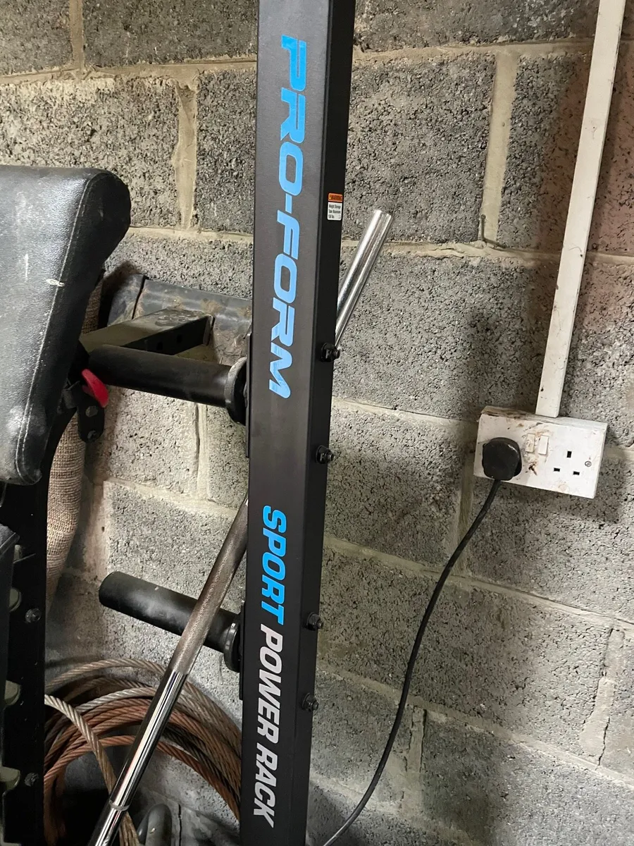 Squat/bench rack with bench - Image 2