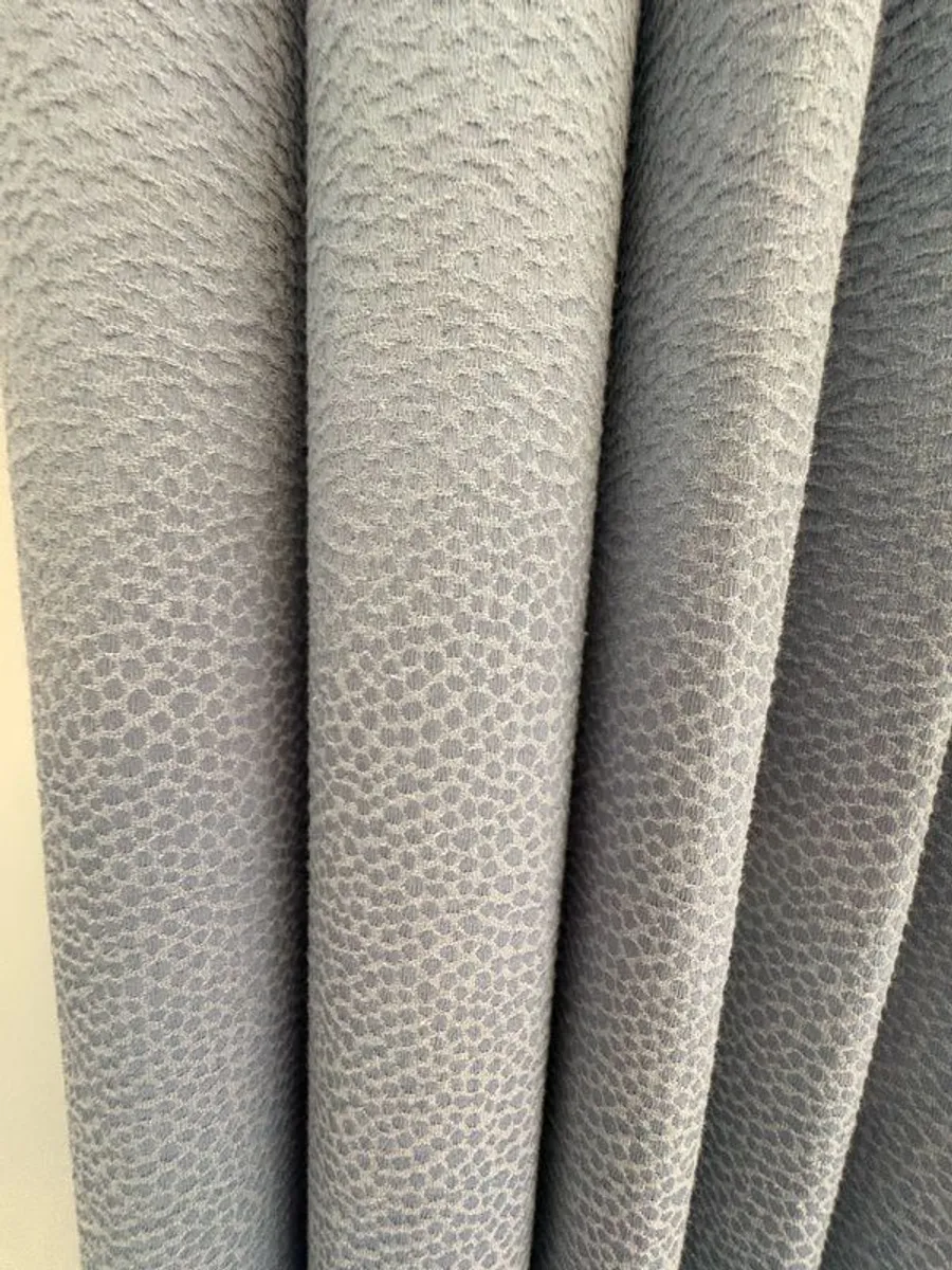curtains - Image 2