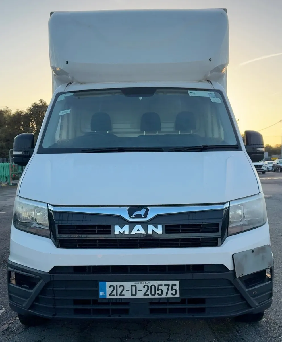 Man TGE Box van due into stock - Image 3