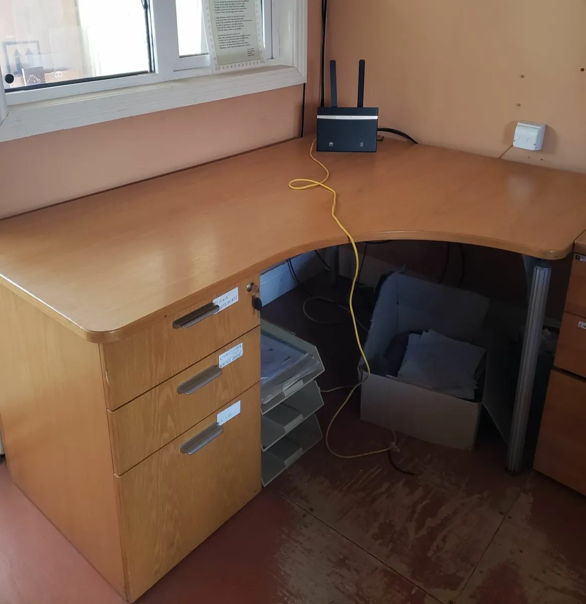 Office desks - Image 1