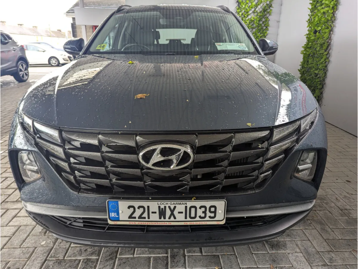 Hyundai Tucson IX35 EXECUTIVE 5DR - Image 2