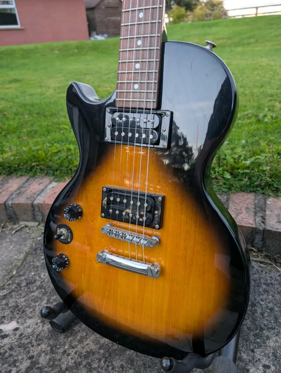 Epiphone Les Paul Special Electric Guitar - Image 2