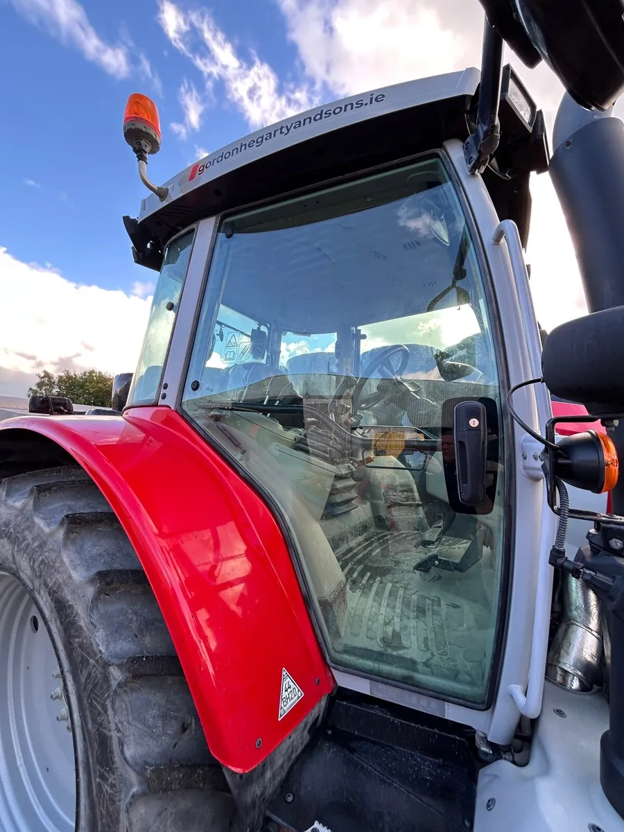 Massey Ferguson 5S. 125 - Image 3