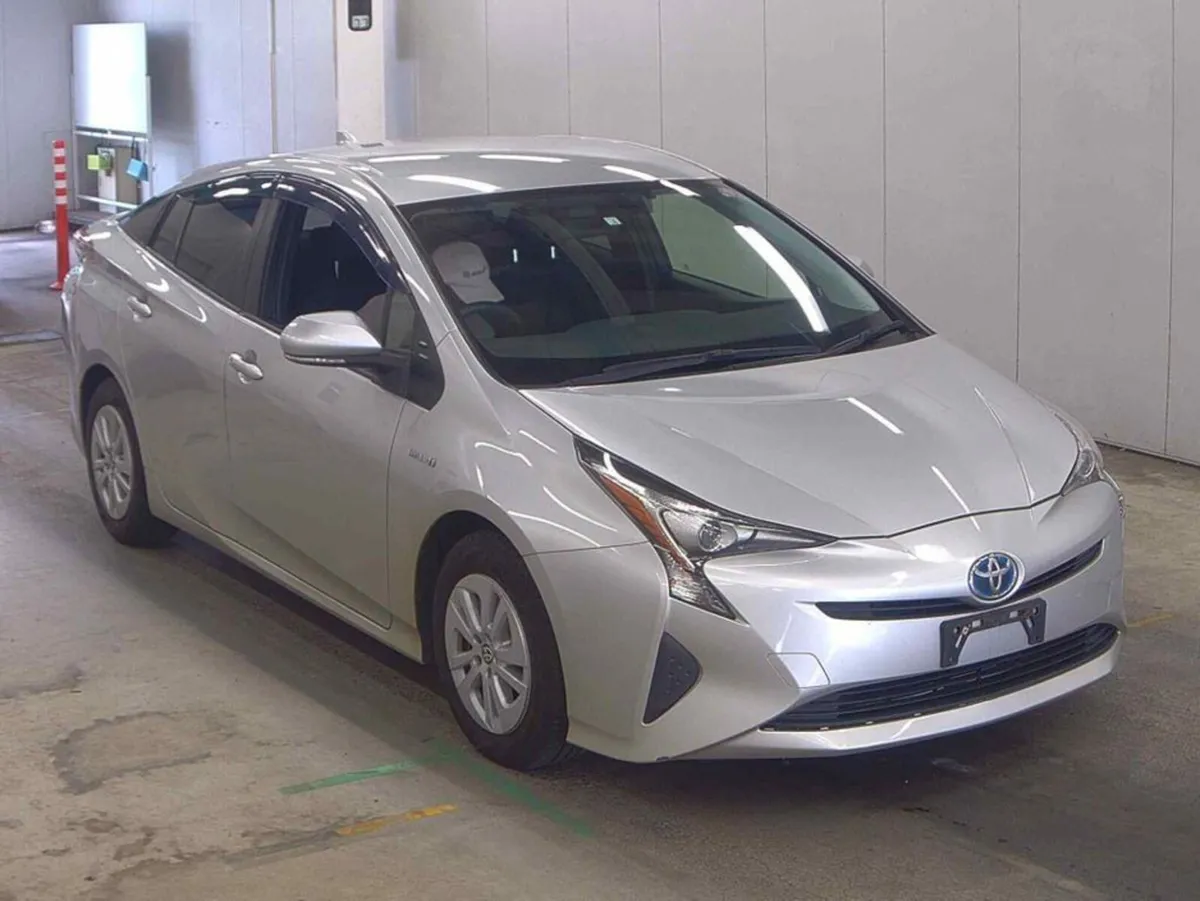 Toyota Prius 2017 Toyota Prius Hybrid 1.8 Petrol A - Image 1