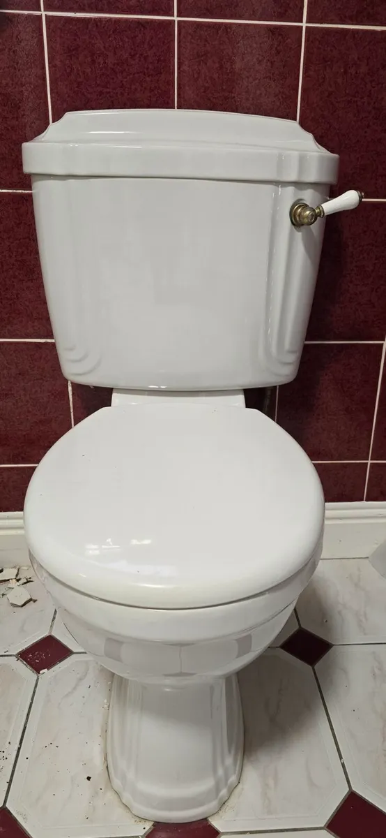 Toilet - Image 1