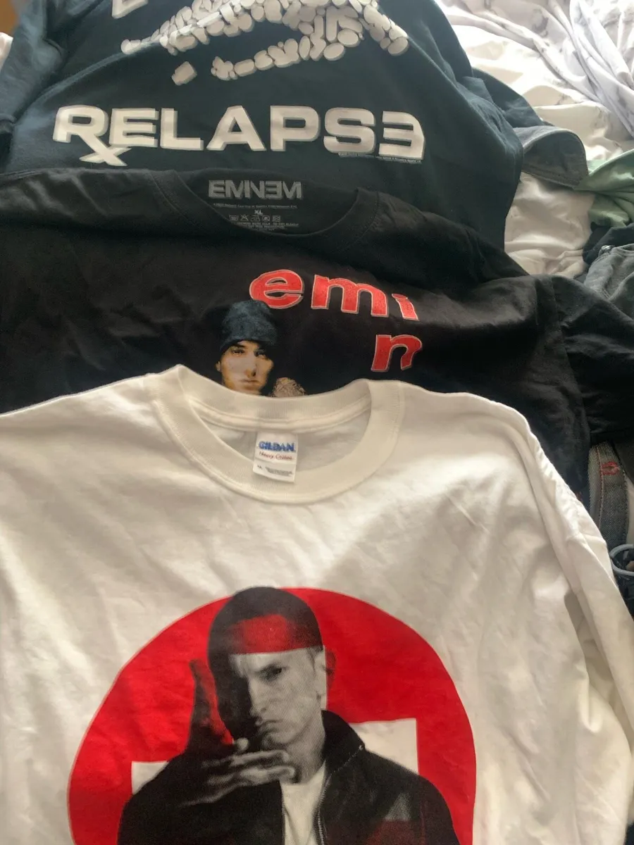 Eminem t shirt new  xl - Image 1