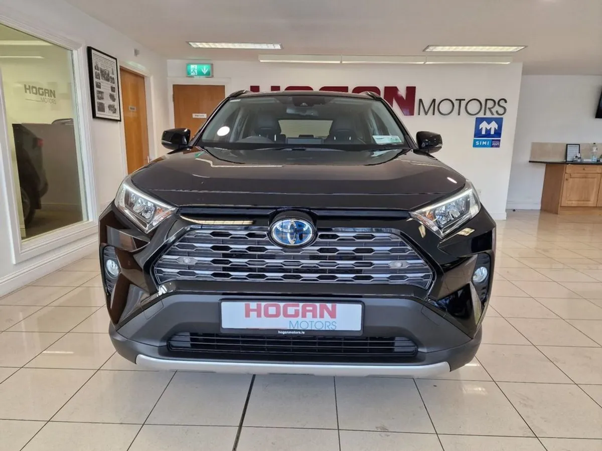 Toyota Rav4 Rav4 Hybrid SOL 4WD Automatic Best Sp - Image 2