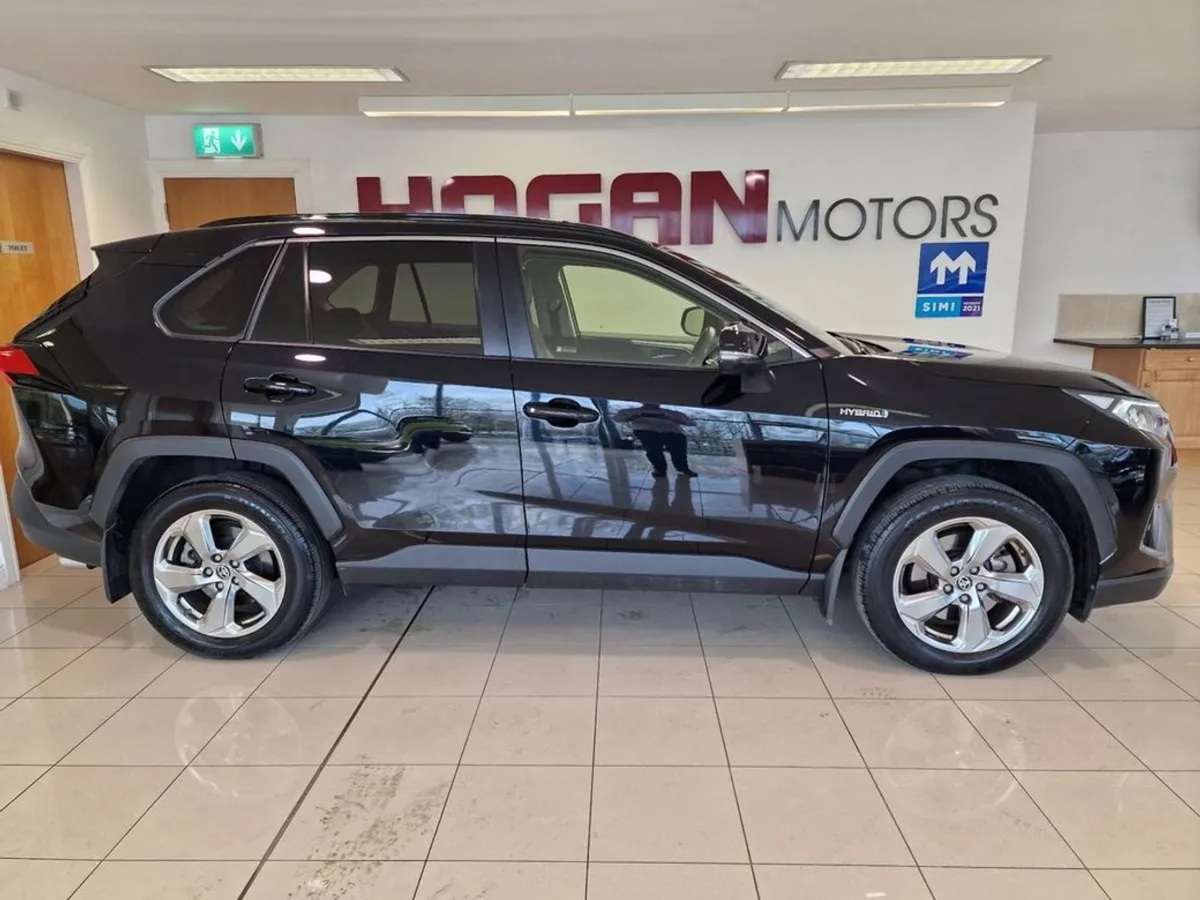 Toyota Rav4 Rav4 Hybrid SOL 4WD Automatic Best Sp - Image 3