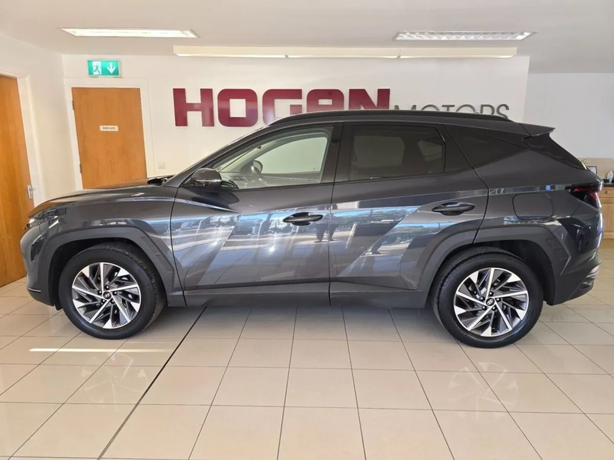 Hyundai Tucson Executive Diesel - Image 4
