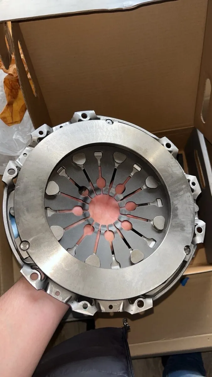 Brand New flywheel and clutch conversion kit - Image 2