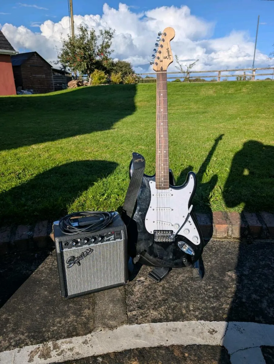 Fender Squire Stratocaster Package - Image 1