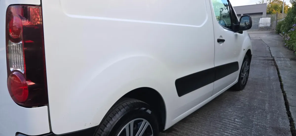 Citroen Berlingo 2013 - Image 2