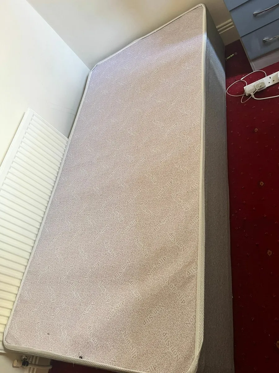 Single bed base - Image 1