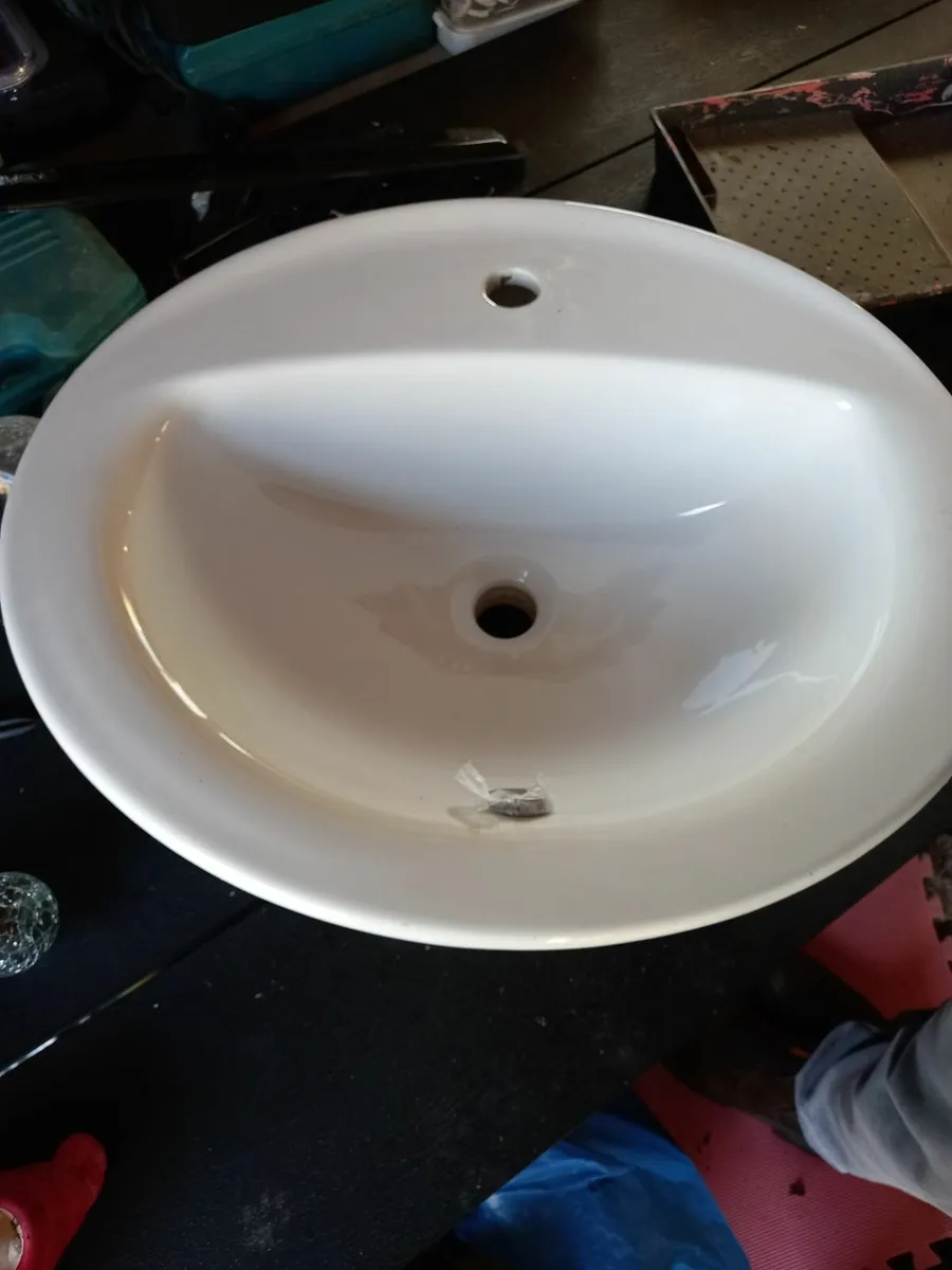 Sink - Image 1