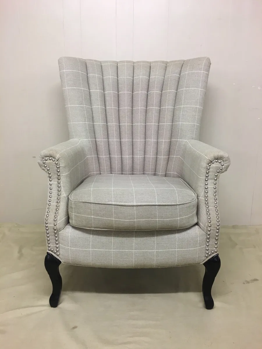 Armchair - Image 3