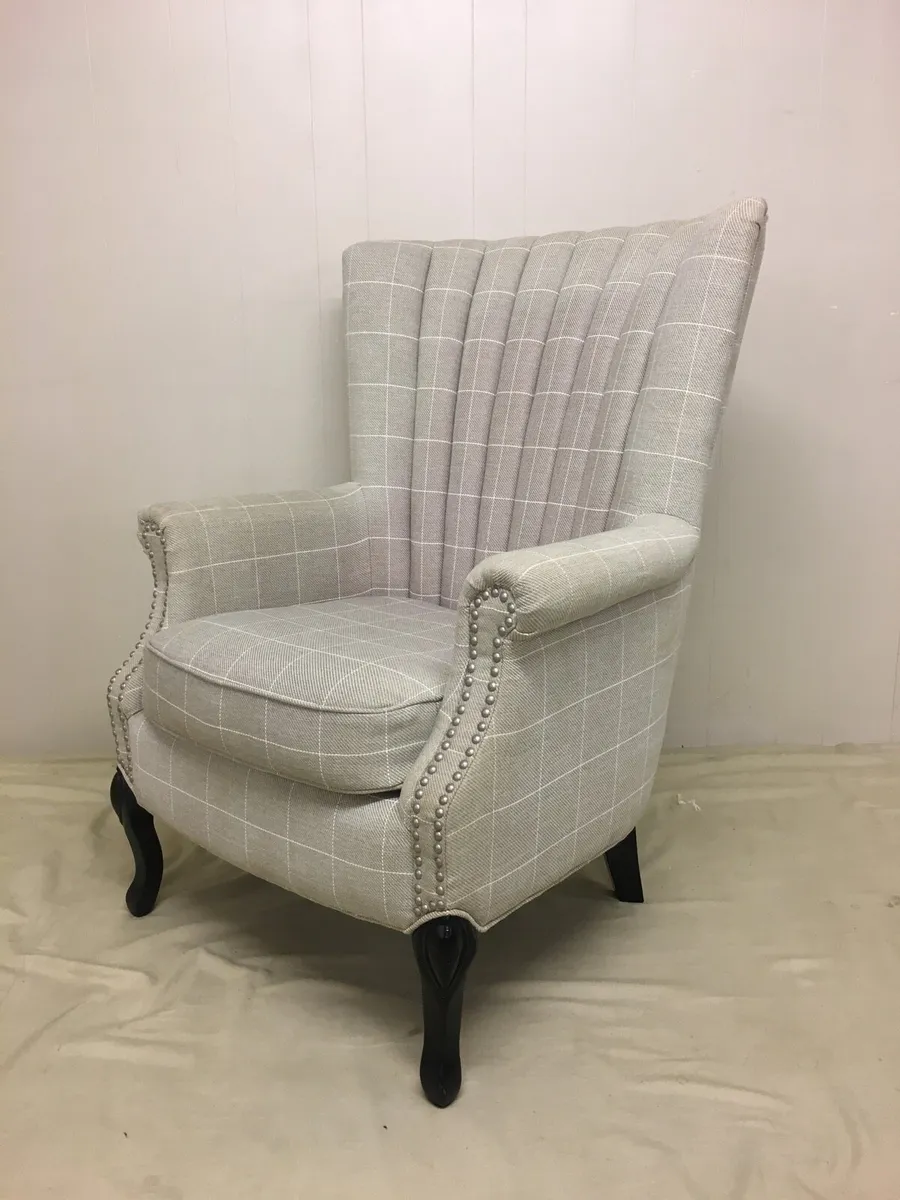 Armchair - Image 2