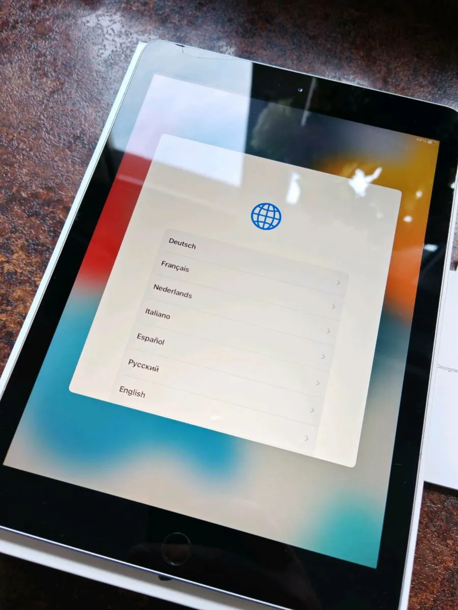 IPad 6th generation - Image 1