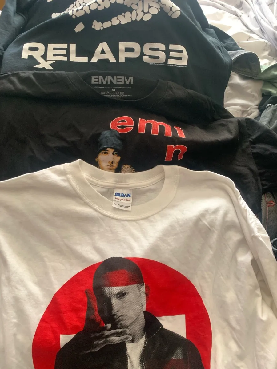 Eminem  3 t shirt xl new - Image 2