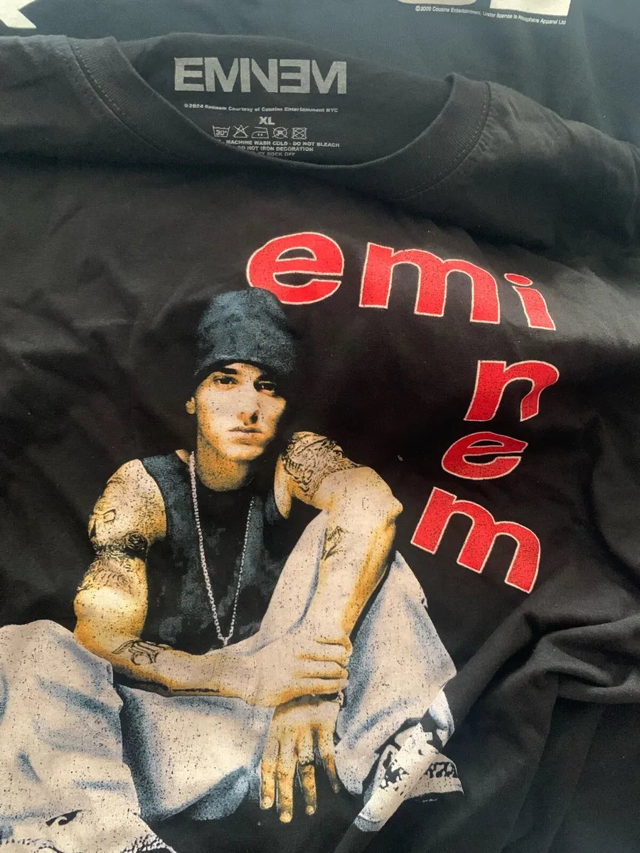 Eminem  3 t shirt xl new - Image 4