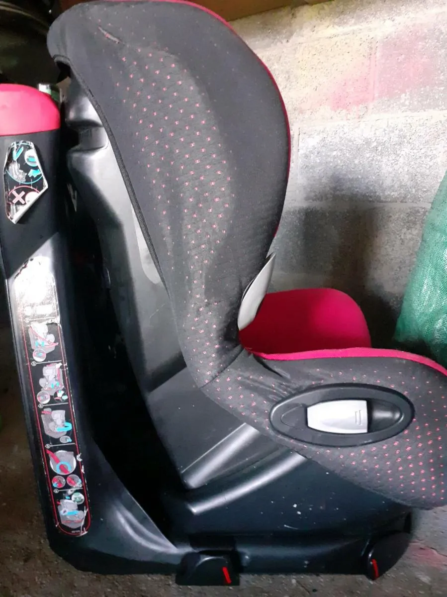 Car seat - Image 2