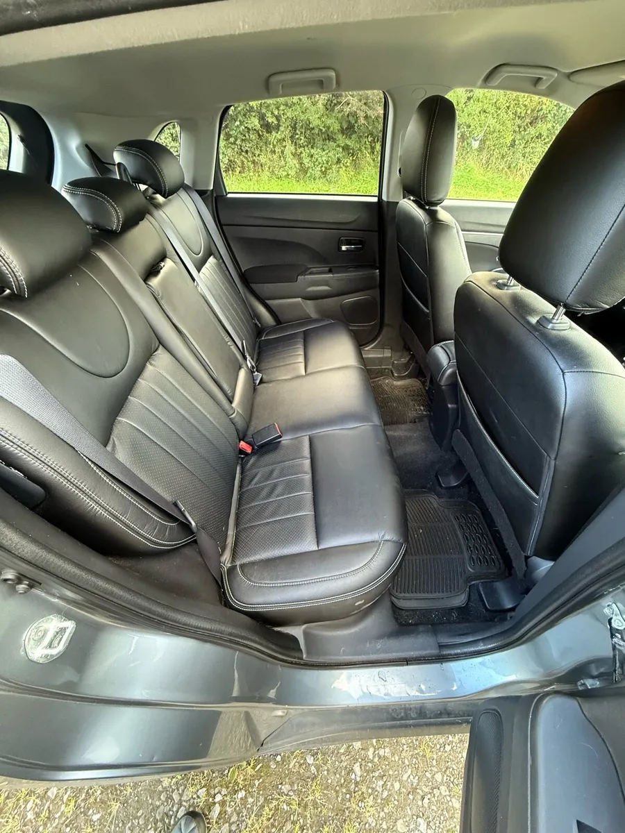 151 MITSUBISHI ASX - Image 4