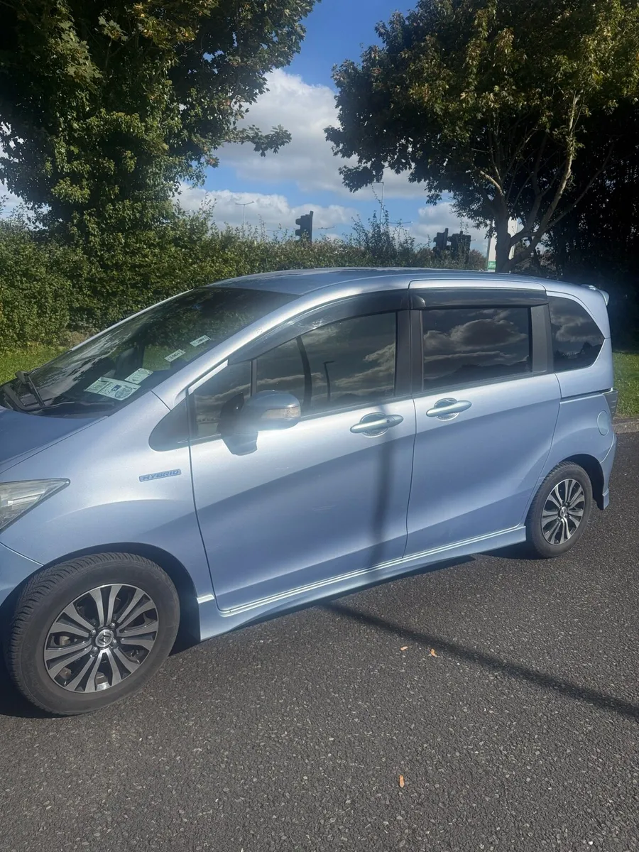 Honda Freed 7 Seater - Image 3