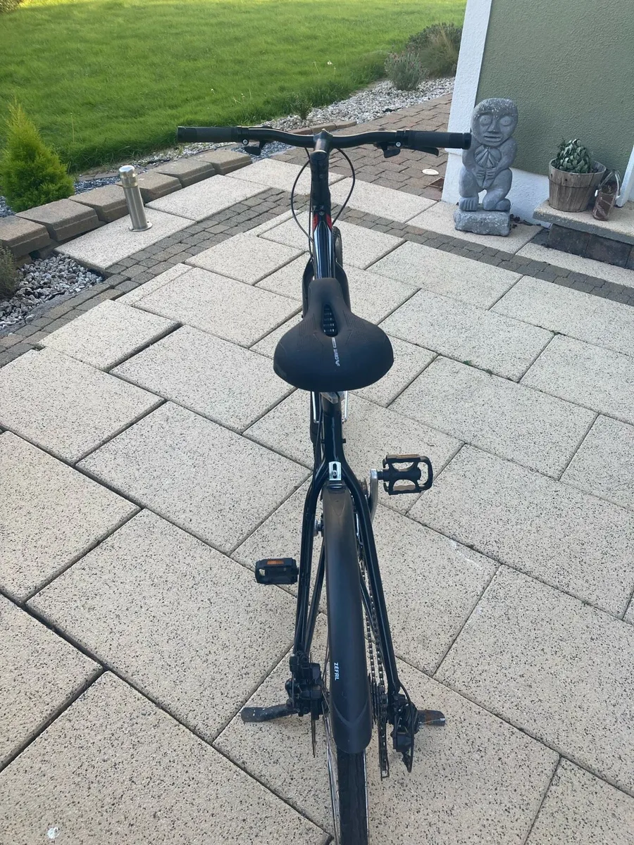 Trek FX 7.2 disc sport hybrid bike - Image 4