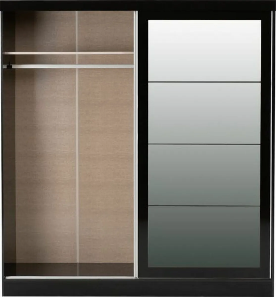 WARDROBES - Image 2