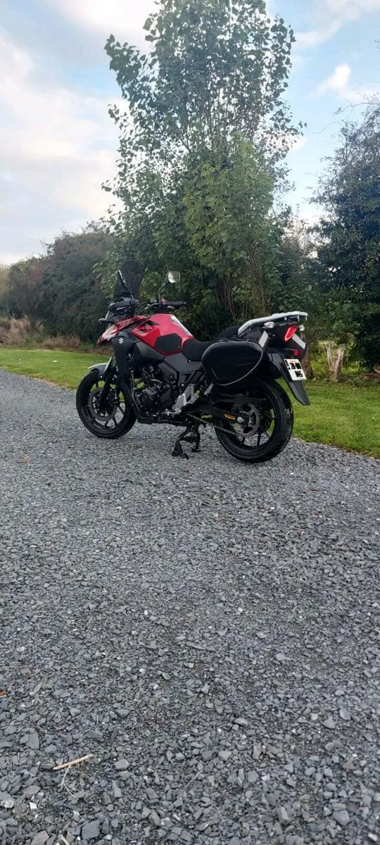 Suzuki DL250 V-STROM - Image 4