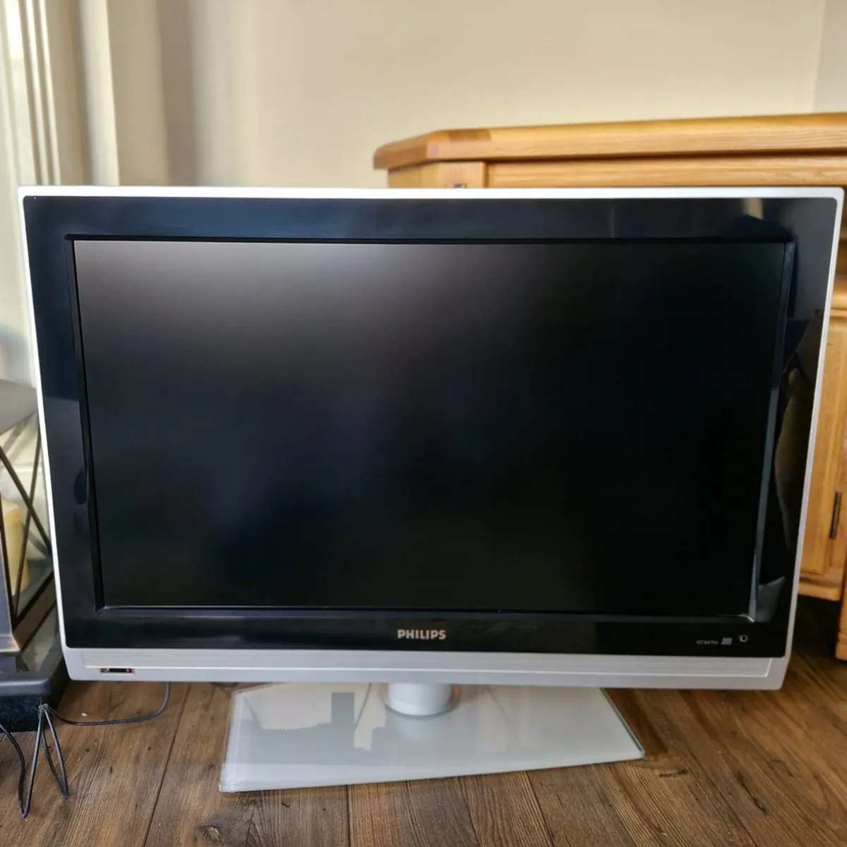 TV 32 inch non smart