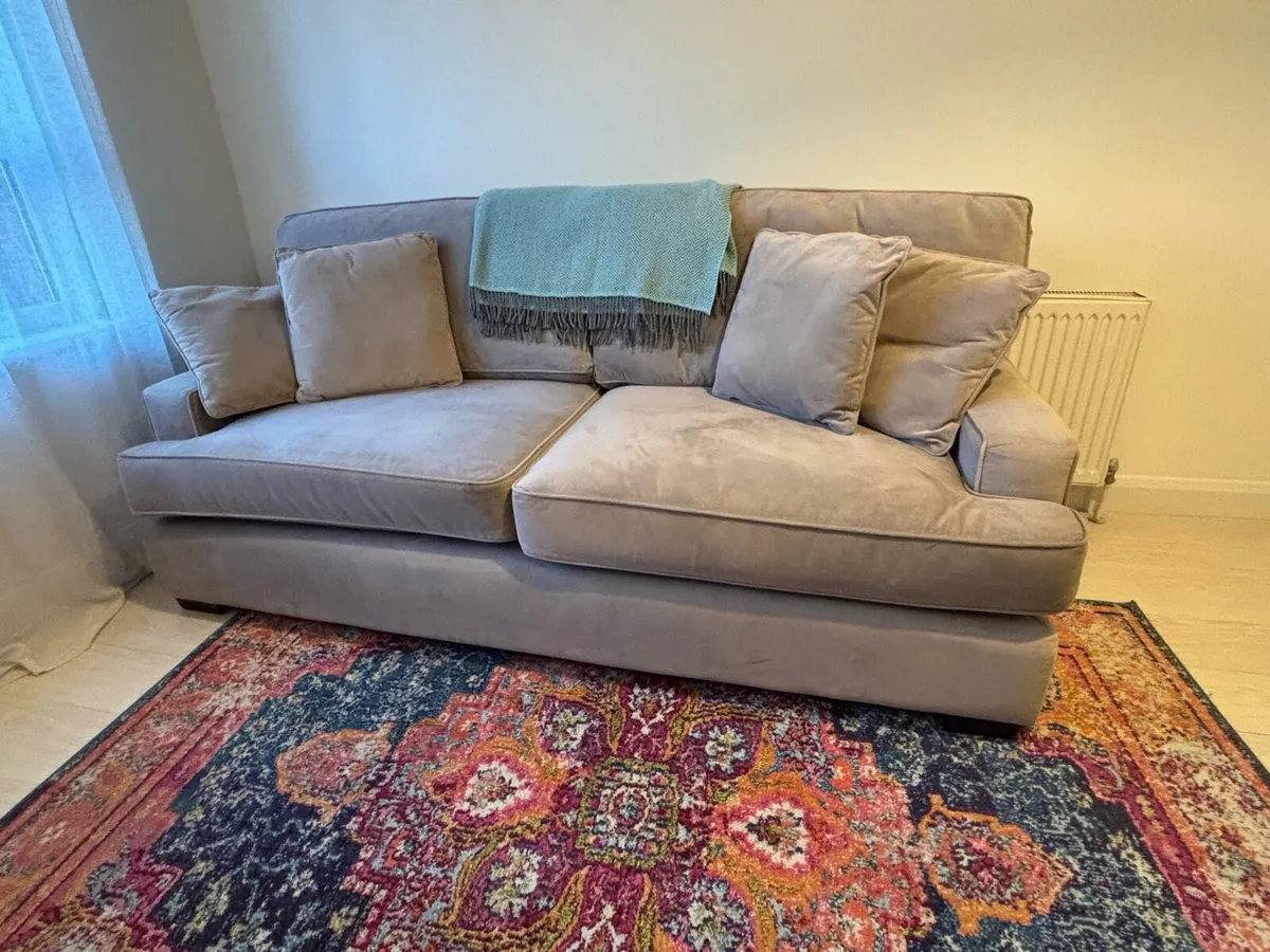 3 Seater sofa - Image 4
