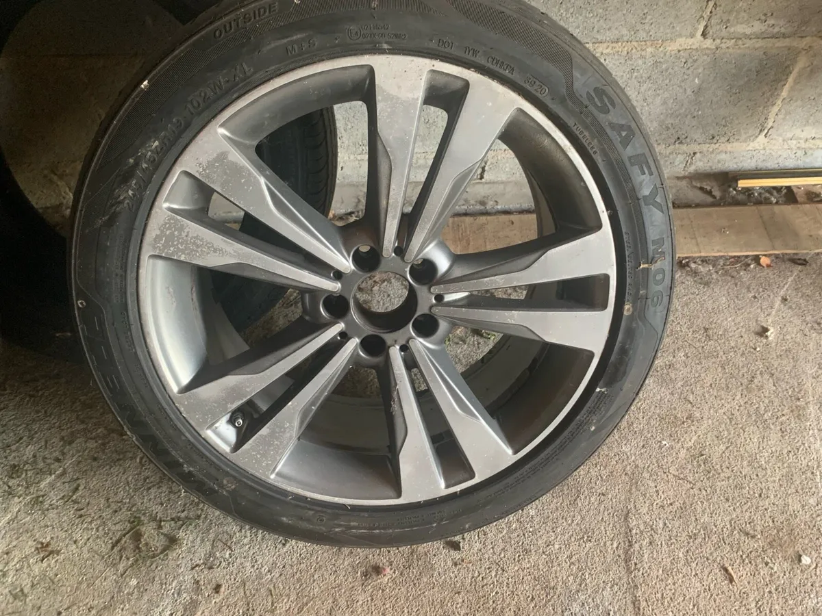 Mercedes Tyres - Image 2