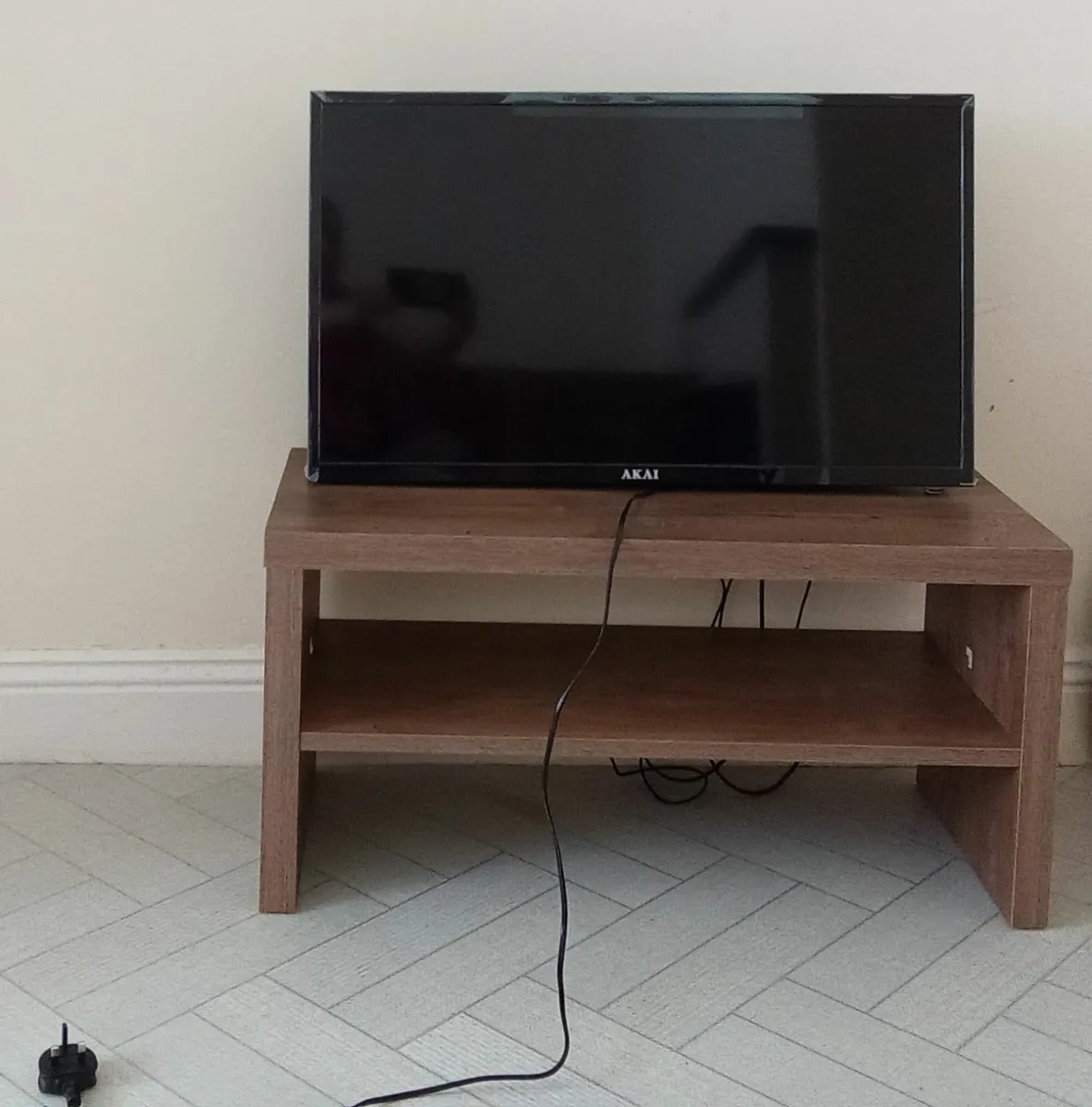 New 32 inch TV - Image 3