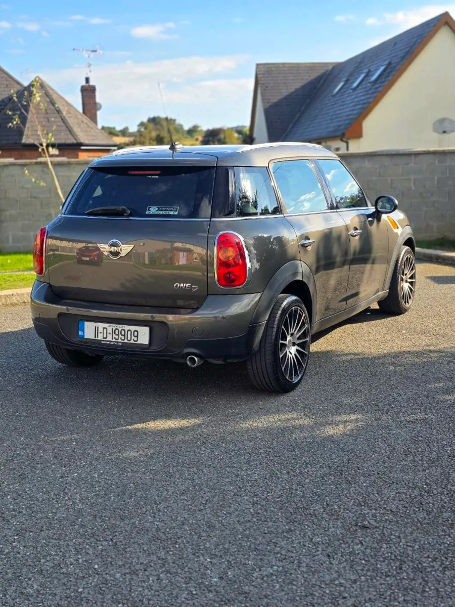 Mini one low mileage 3950 - Image 4