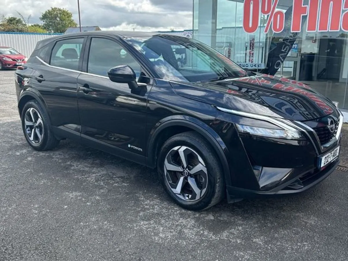 Nissan QASHQAI E-power Auto SV Premium - Image 2