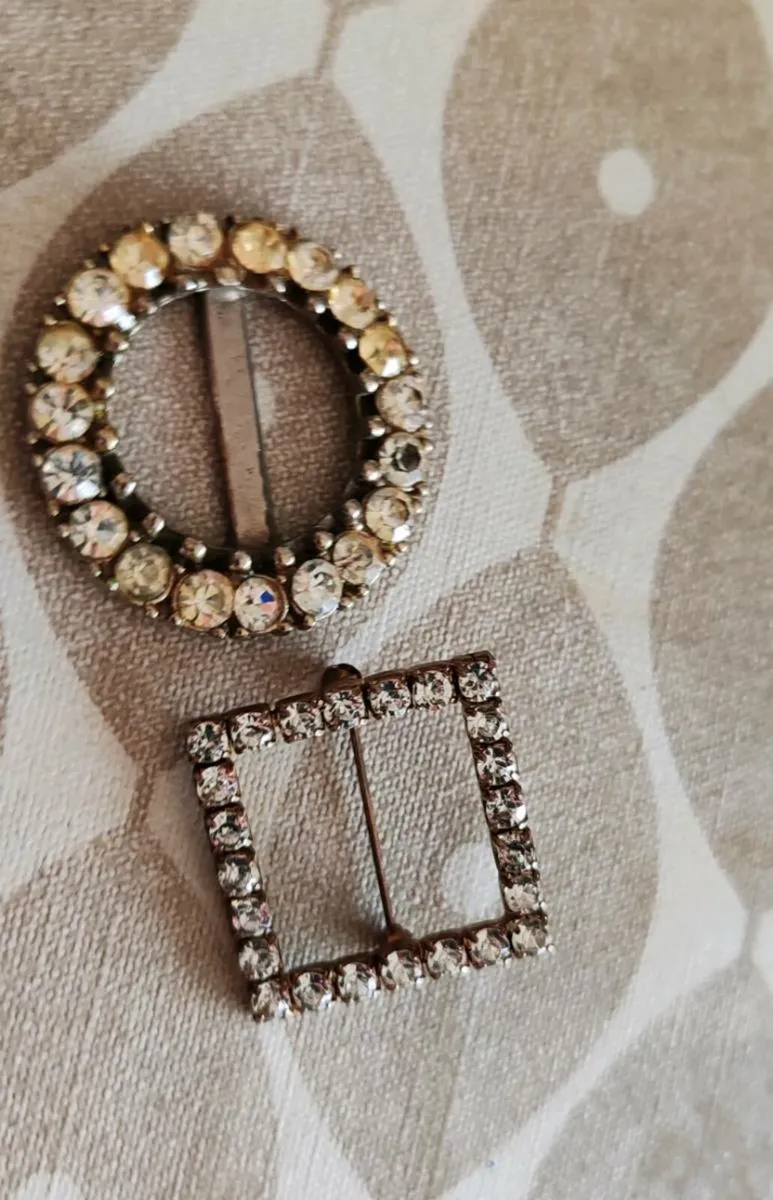 Vintage scarf ring and brooch - Image 2