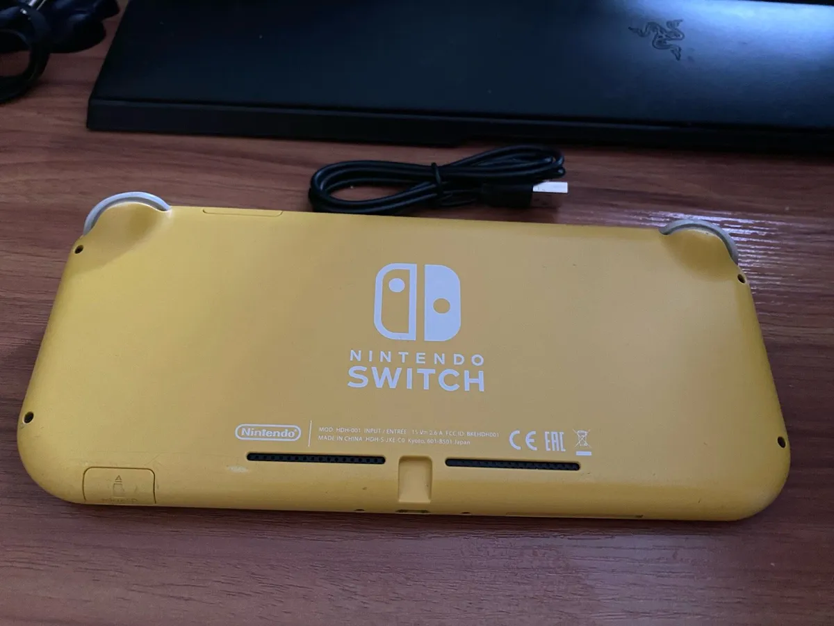 Nintendo Switch Lite Game Consoles For Sale - Image 4
