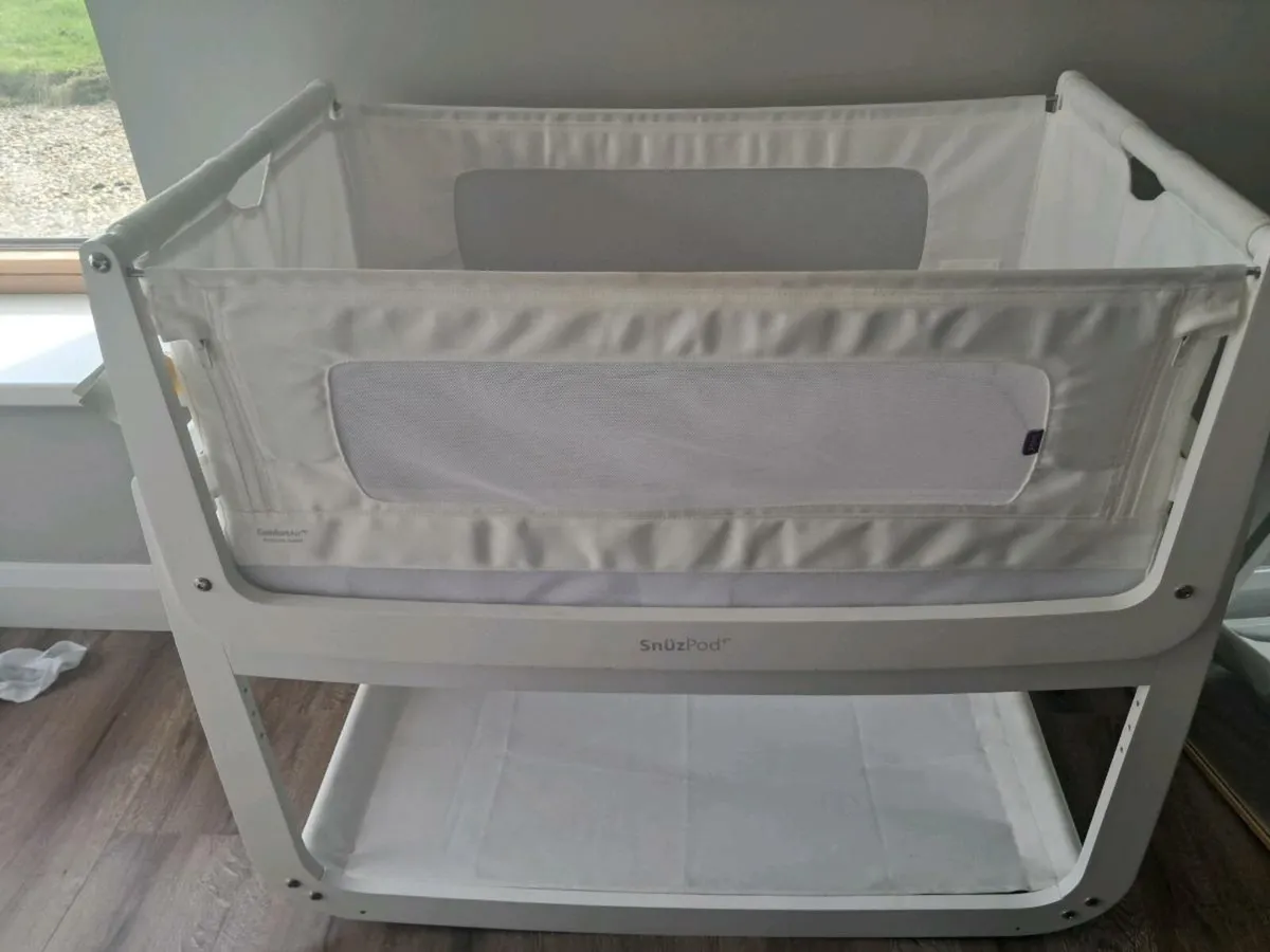 Snuz Bedside Crib - Image 3