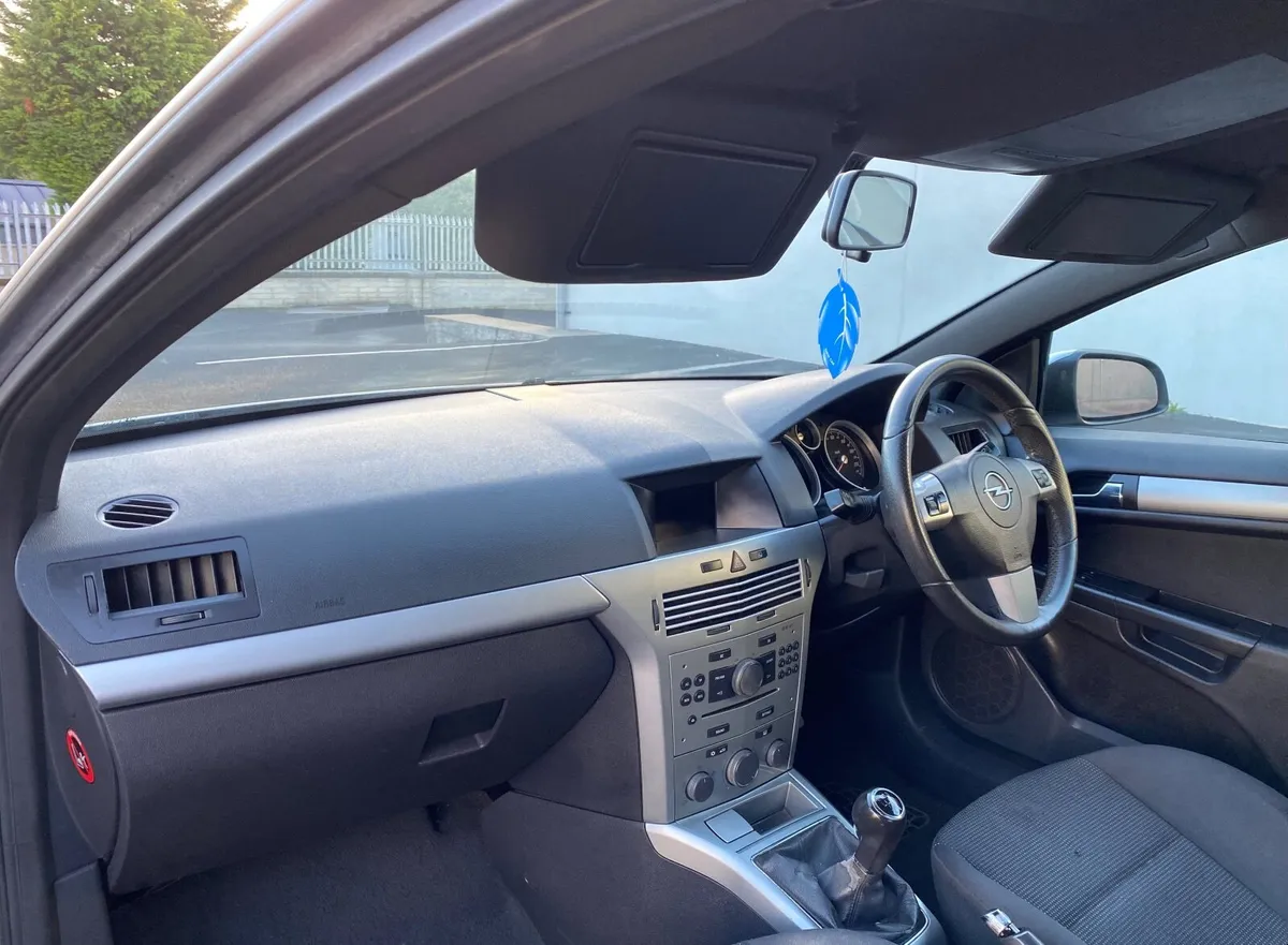 08 Opel Astra 1.3 Diesel. Nct 12.25. €1350 Ono. - Image 1