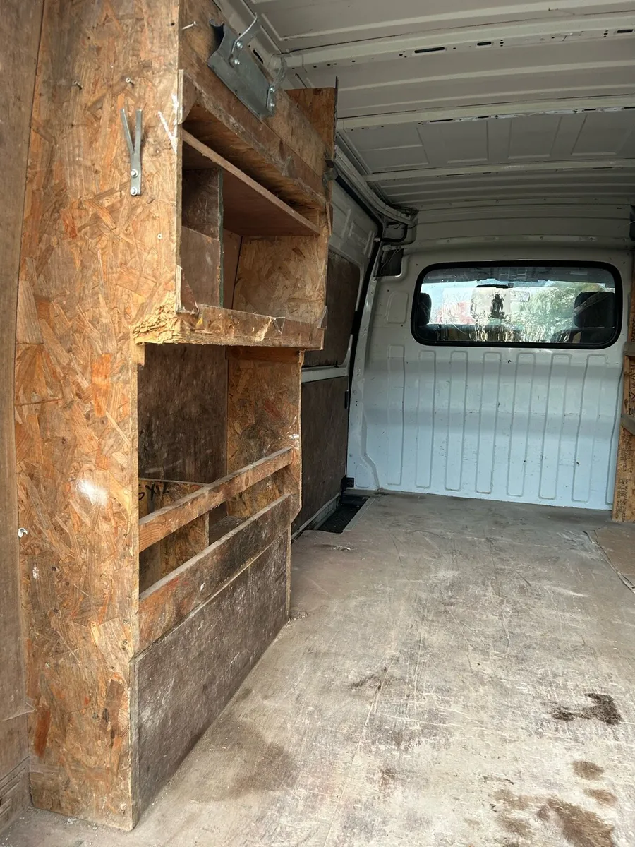LDV V8 - Image 4