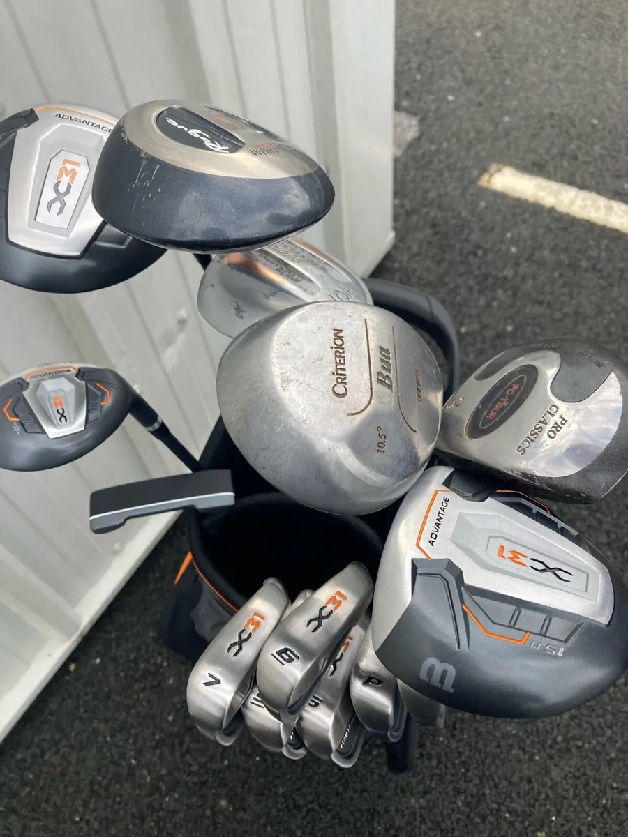 Golf clubs and bags - Image 2