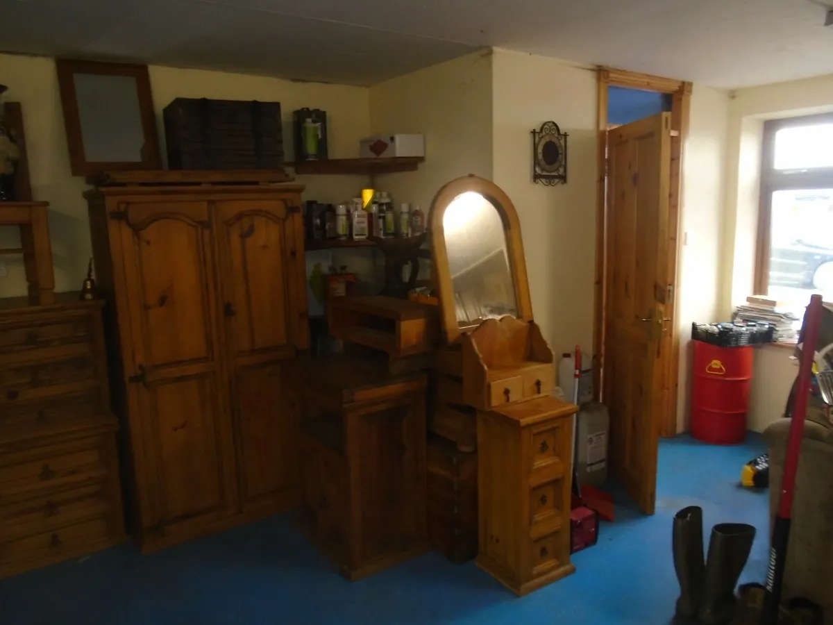 Furniture - Image 3