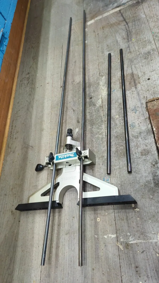Makita router guide - Image 1