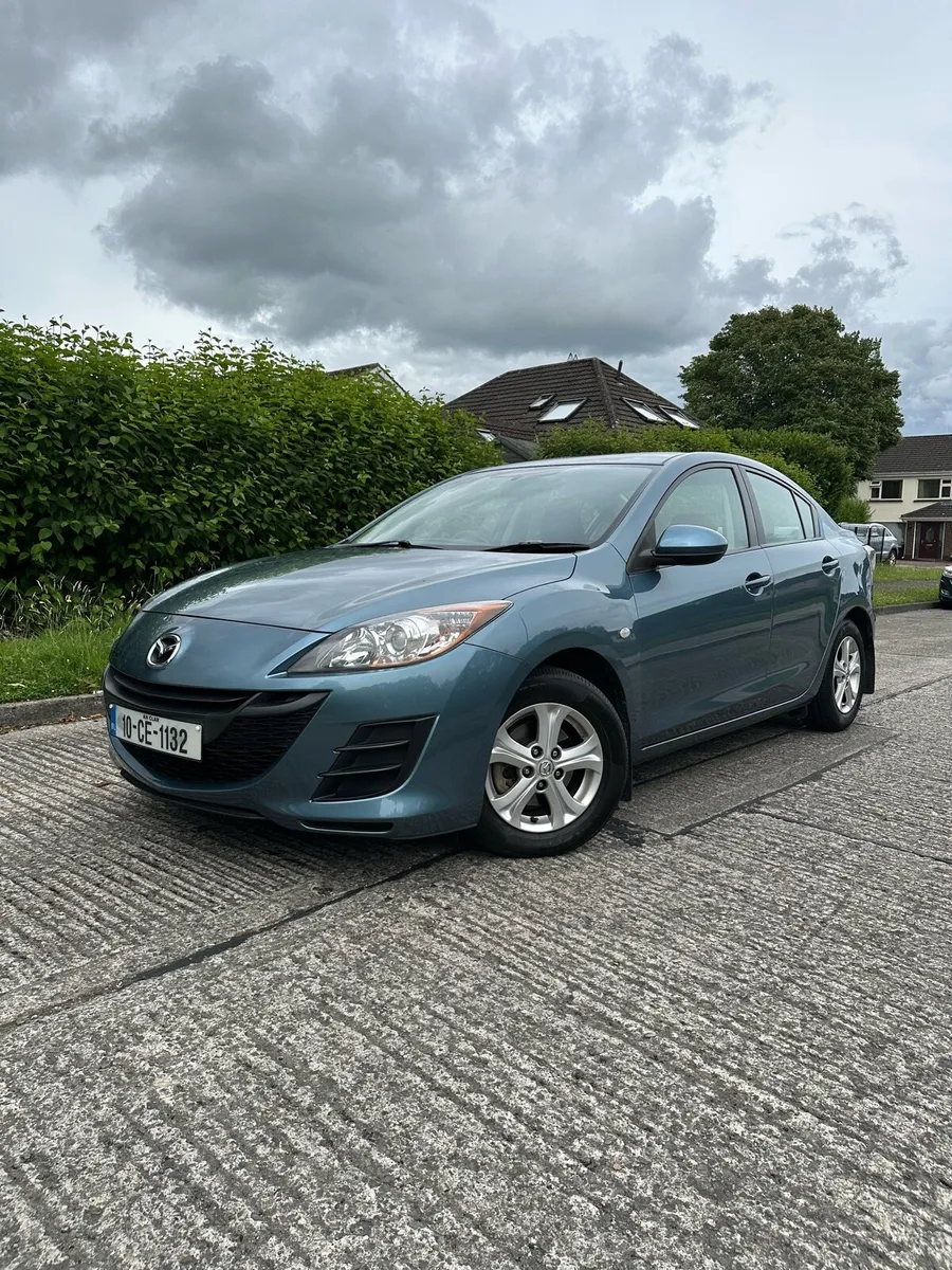 Mazda 3 1.6 diesel 2010 - Image 1