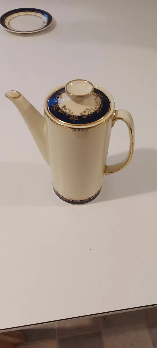 Vintage Arklow Coffee Pot - Image 1