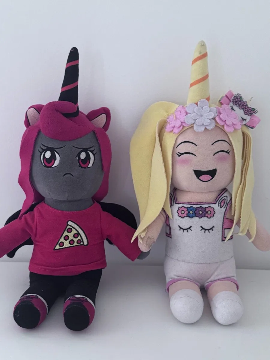 Sanna and Moody Roblox pluwhes - Image 1