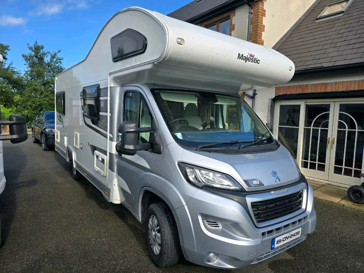 Camper van for sale - Image 1