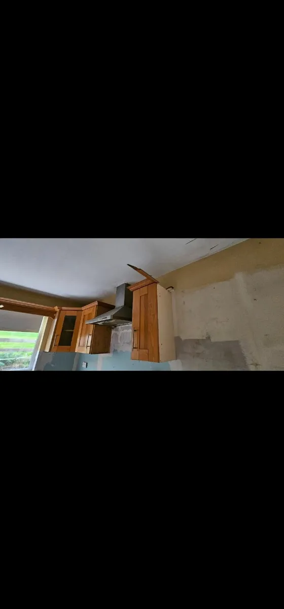 Fitted Kitchen for sale - Image 3